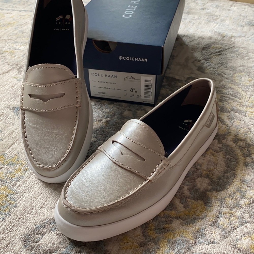 NWT - Cole Haan Nantucket Leather Loafer